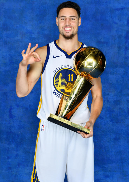 记者：曼联、切尔西、国米关注罗比尼奥之子（记者称曼联、切尔西、国米有意罗比尼奥之子）