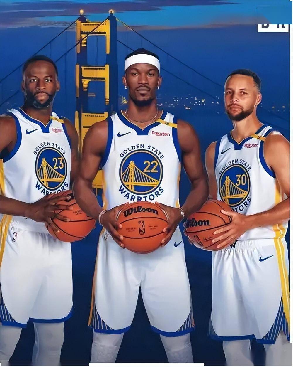 孔蒂再遭打击，佩杜拉：霍伊伦因右大腿股二头肌受伤而下场（孔蒂雪上加霜，佩杜拉：霍伊伦右大腿股二头肌受伤离场）