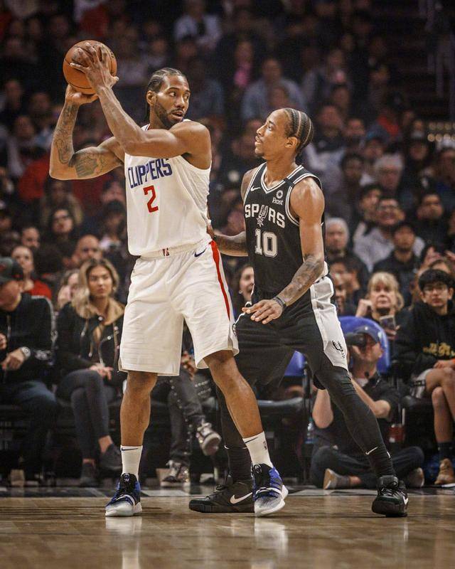 德科：讨论风格的问题根本不存在，我们不需要改变战术风格（德科：不存在风格之争，战术风格无需调整）