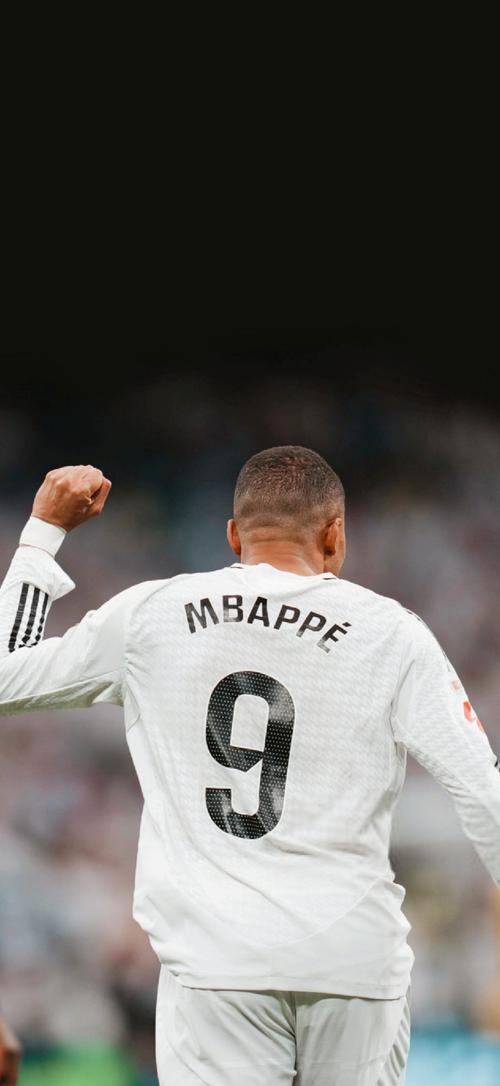 弗洛因德：于帕梅卡诺正处最佳状态，续约问题不会继续拖下去（弗洛因德：于帕梅卡诺状态巅峰，续约将尽快解决）