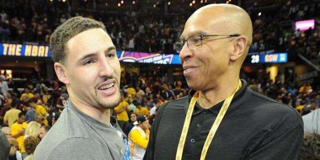 格里马尔多：上半场我们不得不追着本菲卡跑，还好最终赢了（格里马尔多：上半场一直被本菲卡牵着走，所幸最终取胜）